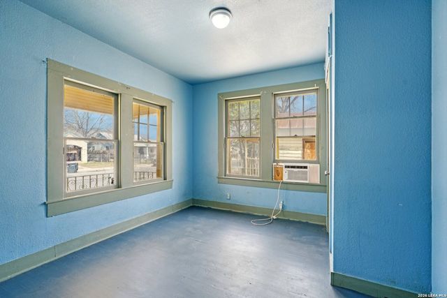 2918 W Martin, San Antonio, TX 78207