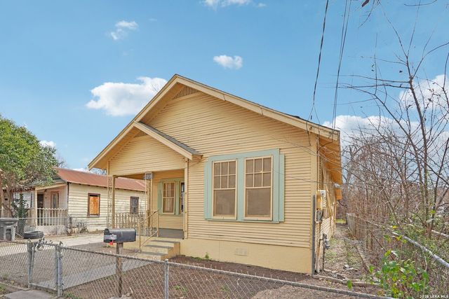 2918 W Martin, San Antonio, TX 78207