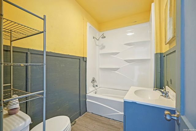 2918 W Martin, San Antonio, TX 78207