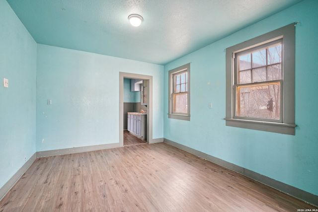 2918 W Martin, San Antonio, TX 78207