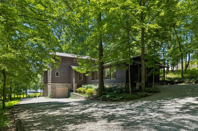 1012 S Wrights Ct, Gallatin, TN 37066