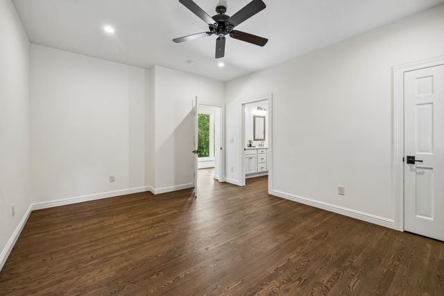 1012 S Wrights Ct, Gallatin, TN 37066