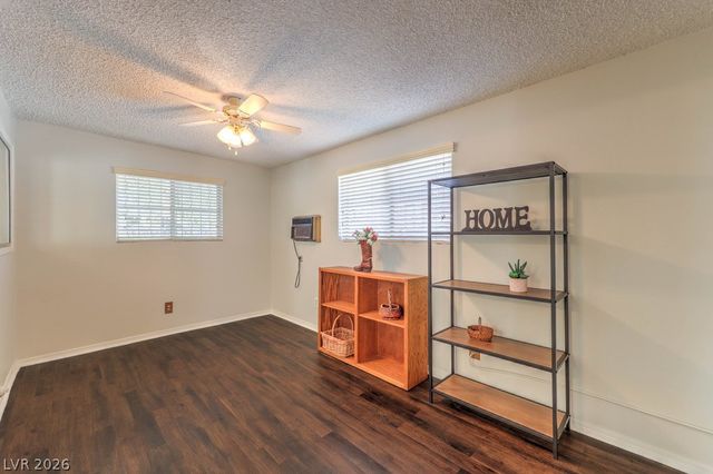 4421 Mossy Rock Court, Las Vegas, NV 89108