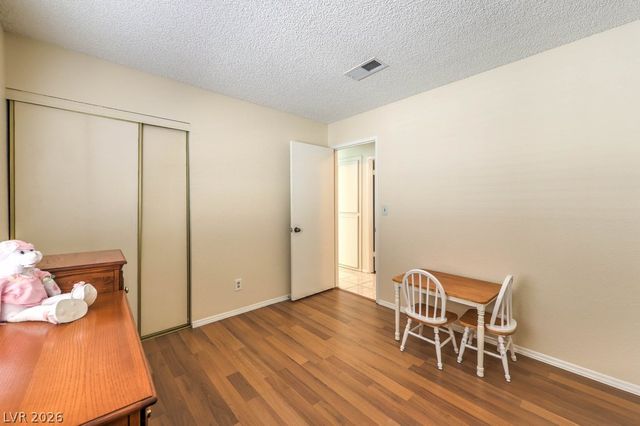 4421 Mossy Rock Court, Las Vegas, NV 89108