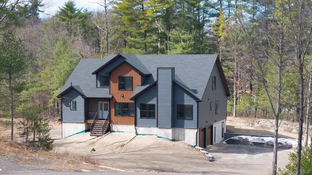 32 Pro Court, Hurley, NY 12443