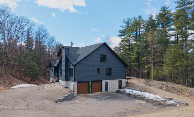 32 Pro Court, Hurley, NY 12443