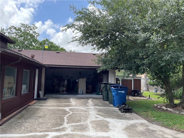 5218 Wooldridge Road, Corpus Christi, TX 78413