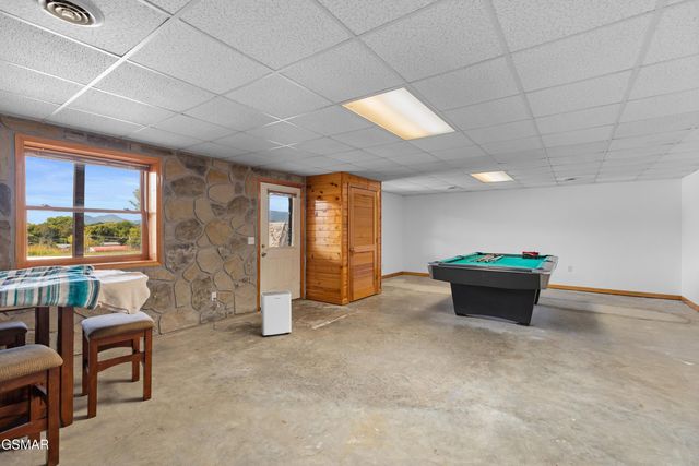 815 Video Way, Newport, TN 37821