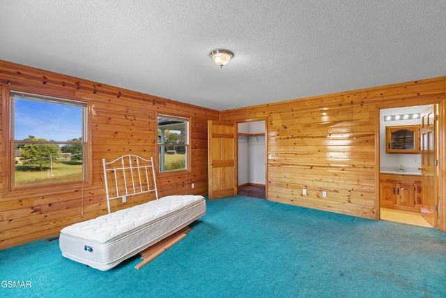 815 Video Way, Newport, TN 37821