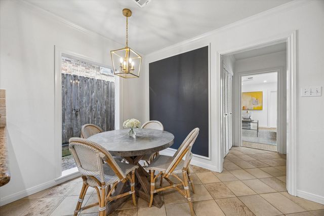 2511 Briarmead Drive, Houston, TX 77057