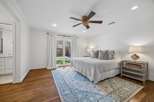 2511 Briarmead Drive, Houston, TX 77057