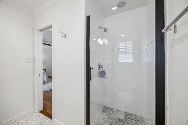 2511 Briarmead Drive, Houston, TX 77057