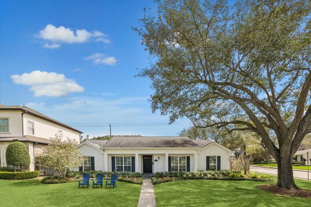 2511 Briarmead Drive, Houston, TX 77057