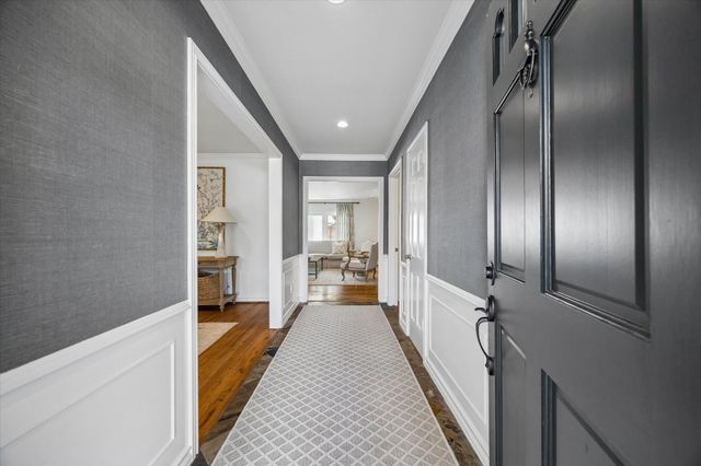 2511 Briarmead Drive, Houston, TX 77057