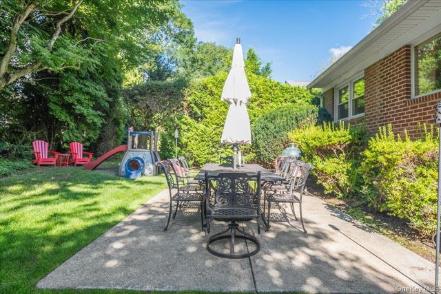 19 Dartmouth Terrace, White Plains, NY 10607