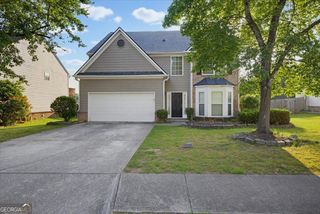 3246 Shady Valley Lane, Loganville, GA 30052