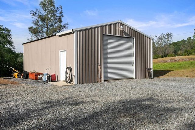 2070 Mulberry Ln, Placerville, CA 95667