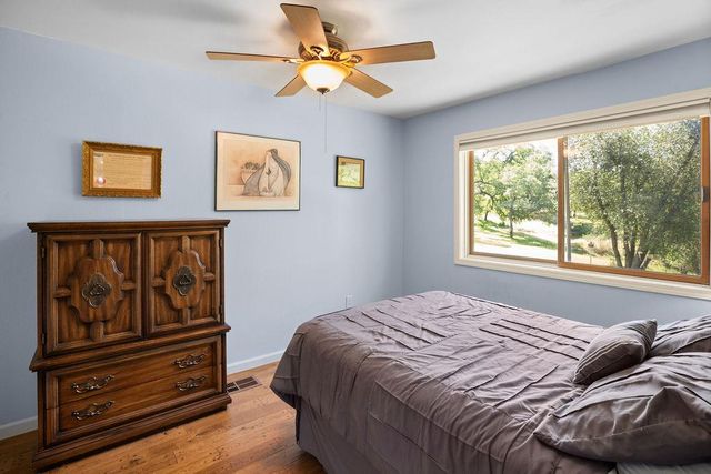 2070 Mulberry Ln, Placerville, CA 95667