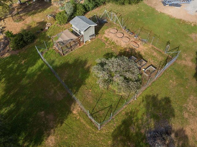 2070 Mulberry Ln, Placerville, CA 95667