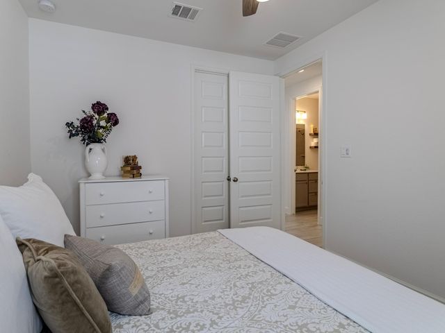 11115 Pale Tipped Way, Cypress, TX 77433