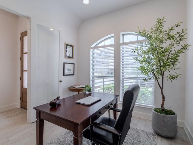 11115 Pale Tipped Way, Cypress, TX 77433