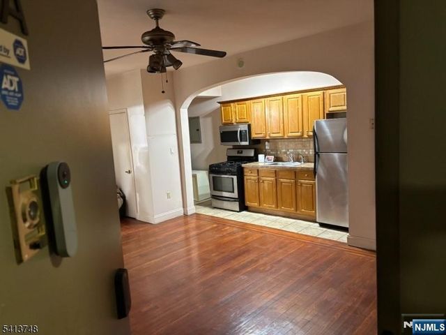 5 Pomona Avenue 1401, Newark, NJ 07112