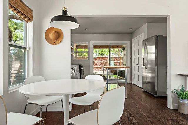 1211 Alexander Ave, Austin, TX 78702