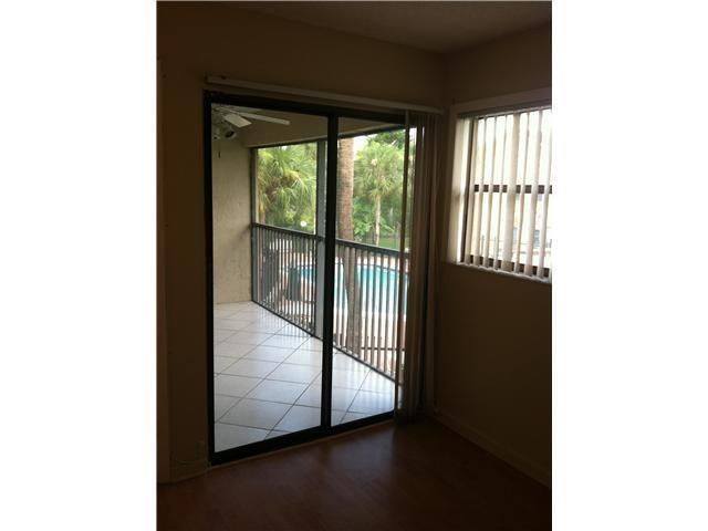 3029 Riverside Drive 215, Coral Springs, FL 33065
