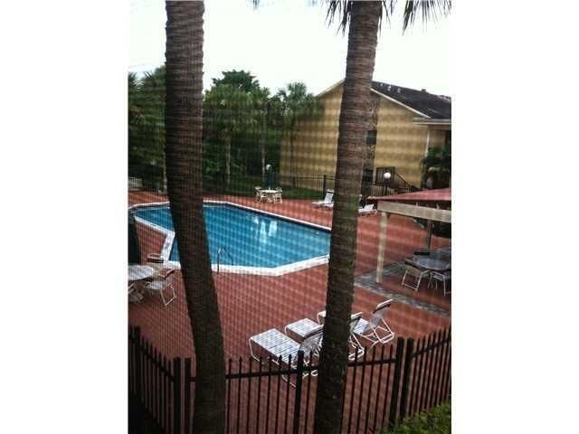 3029 Riverside Drive 215, Coral Springs, FL 33065