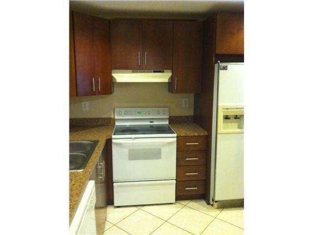 3029 Riverside Drive 215, Coral Springs, FL 33065