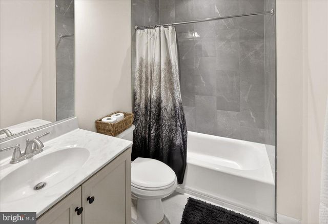 7792 OLD RECEIVER RD, Frederick, MD 21702