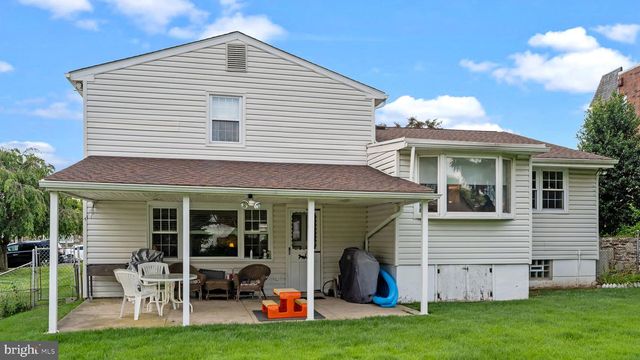 11992 LOCKART RD, Philadelphia, PA 19116