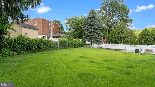 11992 LOCKART RD, Philadelphia, PA 19116