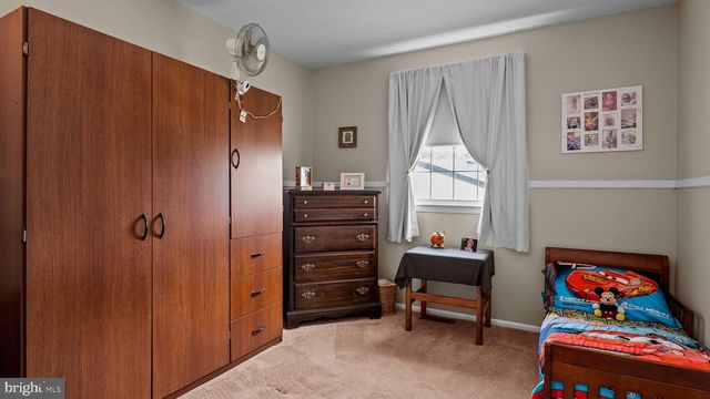 11992 LOCKART RD, Philadelphia, PA 19116