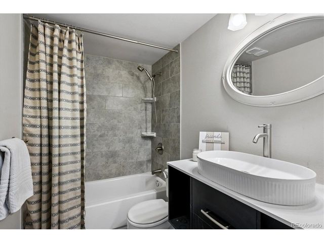 6600 E Mississippi Ave 5, Denver, CO 80224