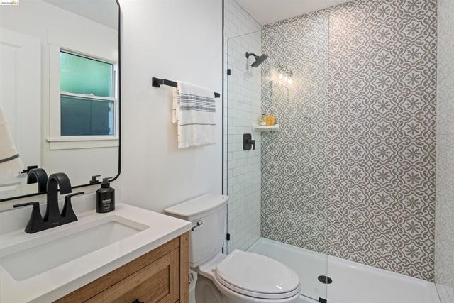 846 846 Adams St, Albany, CA 94706