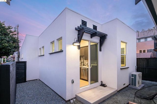 846 846 Adams St, Albany, CA 94706