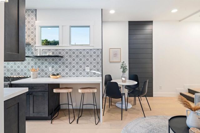 846 846 Adams St, Albany, CA 94706