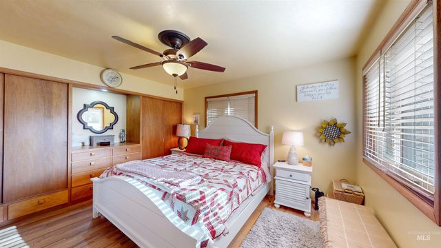 2111 Addison Ave E, Twin Falls, ID 83301