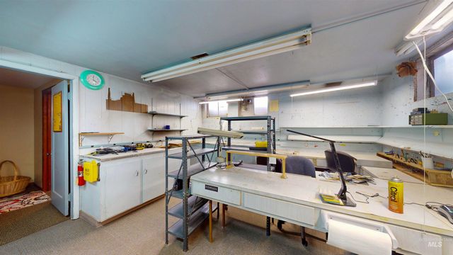 2111 Addison Ave E, Twin Falls, ID 83301