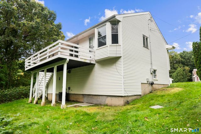 63 Oakcrest Circle, Waterbury, CT 06708