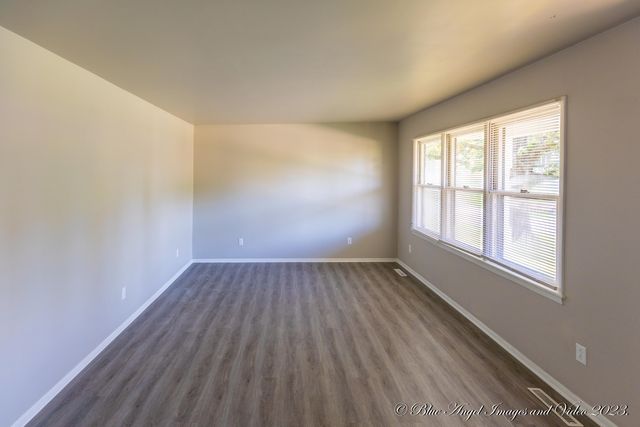 1028 Armstrong Street, West Plains, MO 65775