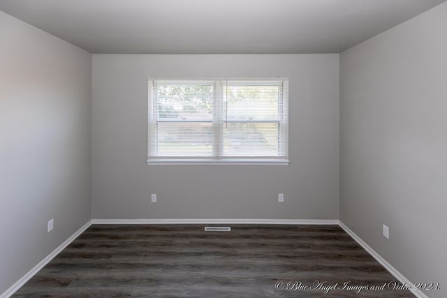 1028 Armstrong Street, West Plains, MO 65775