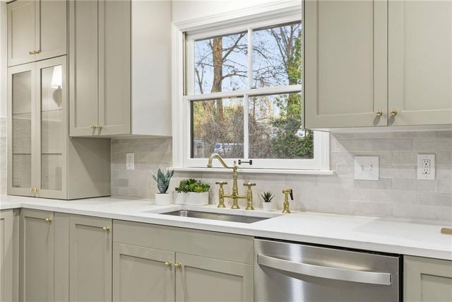 10301 Howe Drive, Leawood, KS 66206