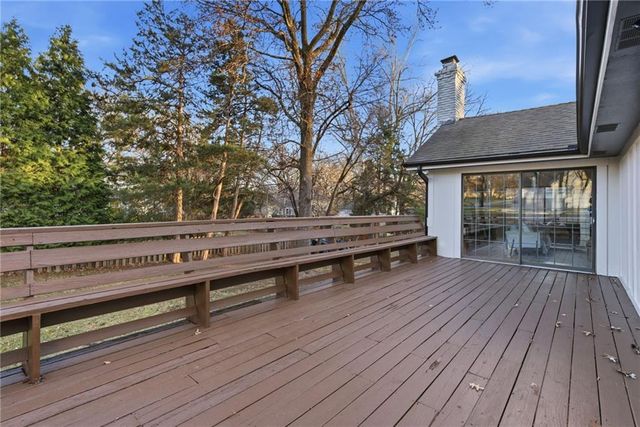 10301 Howe Drive, Leawood, KS 66206