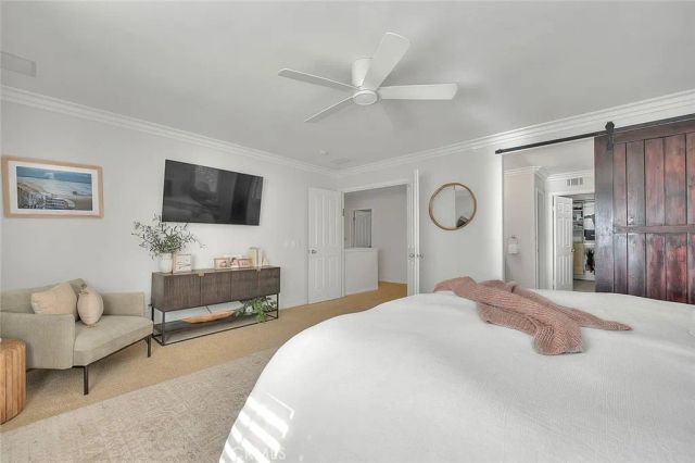 32 Hillsdale, Irvine, CA 92602