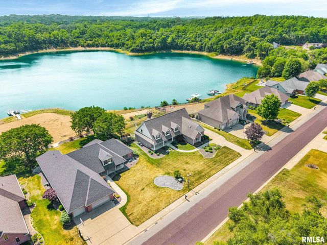 2008 SUSAN HOPE Drive, Pekin, IL 61554