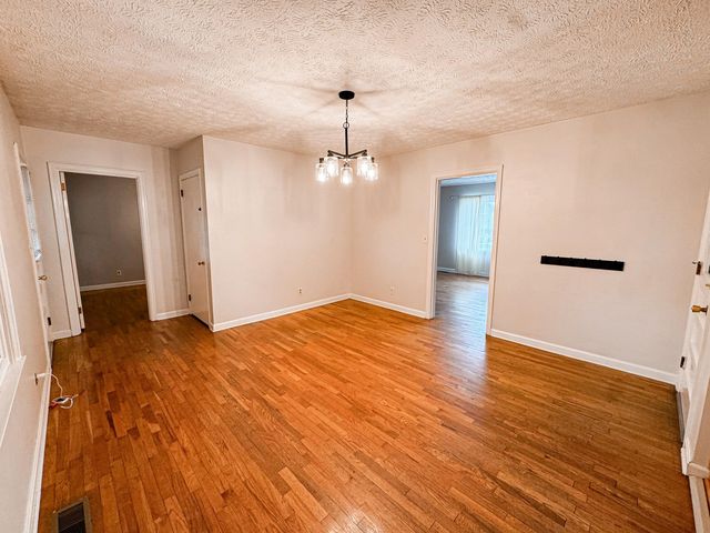 1037 Algonquin Trail, Frankfort, KY 40601