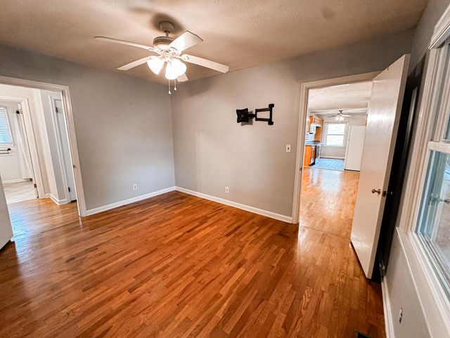 1037 Algonquin Trail, Frankfort, KY 40601
