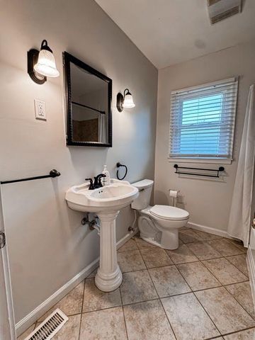 1037 Algonquin Trail, Frankfort, KY 40601